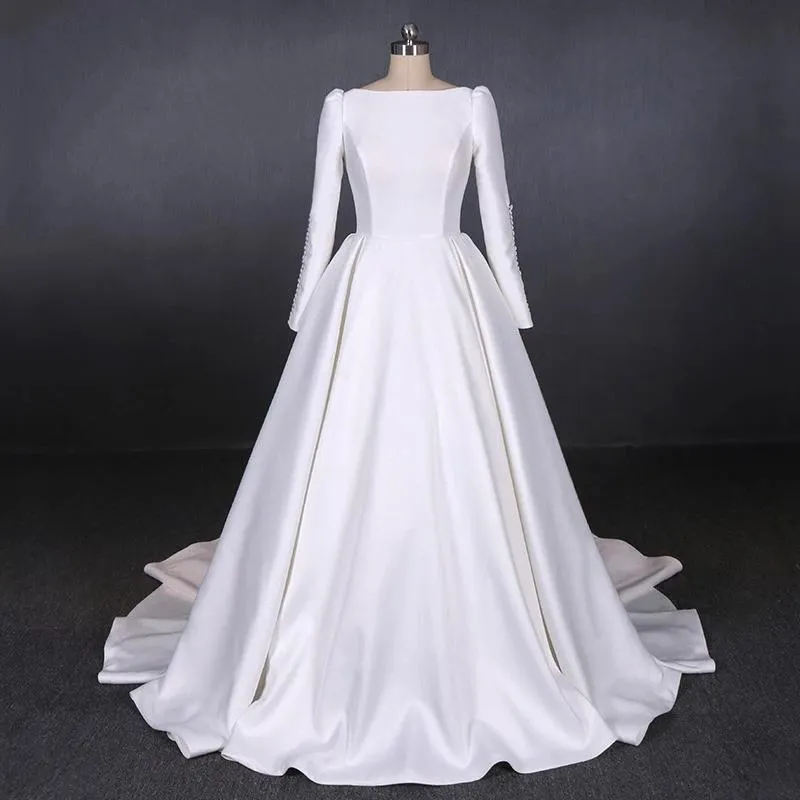 Cheap Long Sleeves Satin White Wedding Dress Simple Backless Bridal Dress N2301