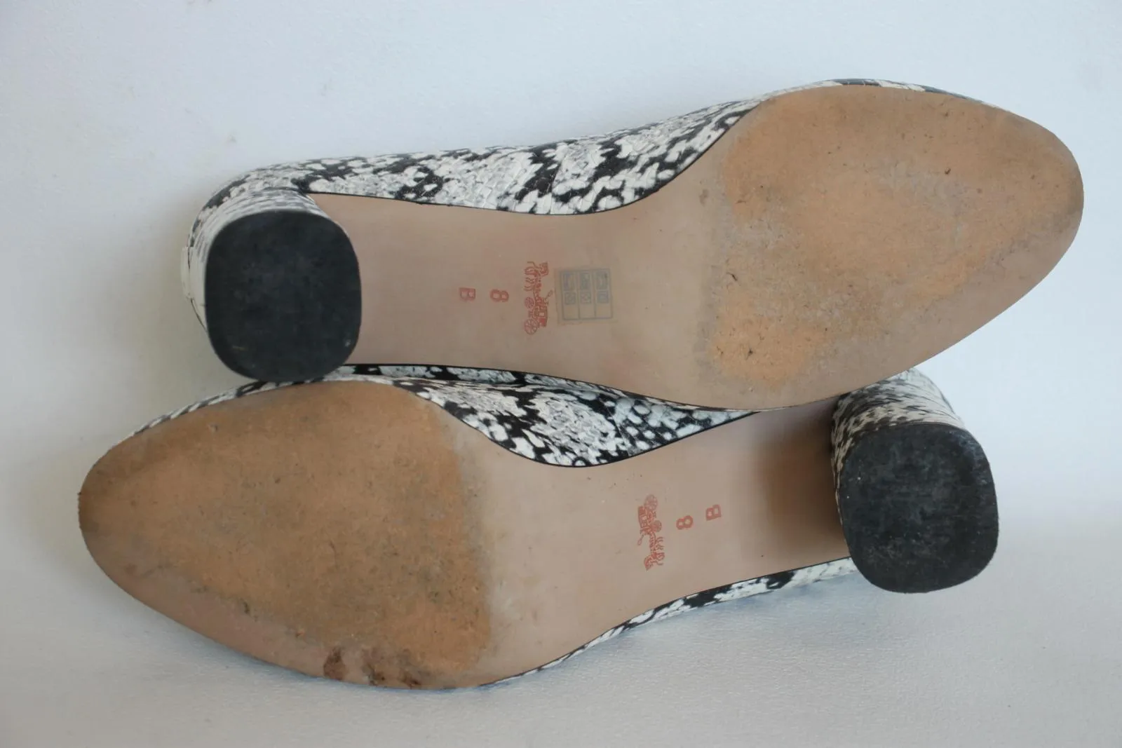 COACH Ladies Black & White Leather Snake-Print Block Heel Pumps Shoes UK6 EU39