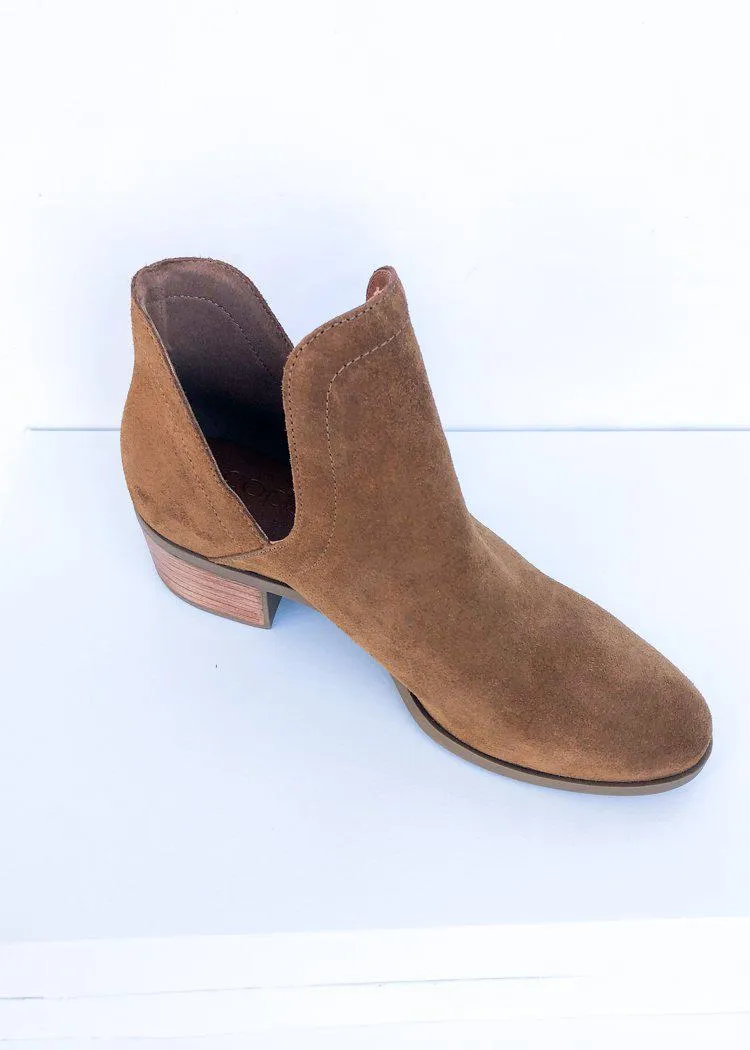 Coconuts by Matisse Pronto Bootie - Camel