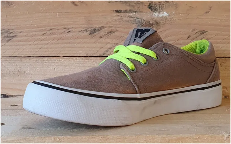 DC Trase Skating Trainers light brown/White/Green UK5/US6/EU37