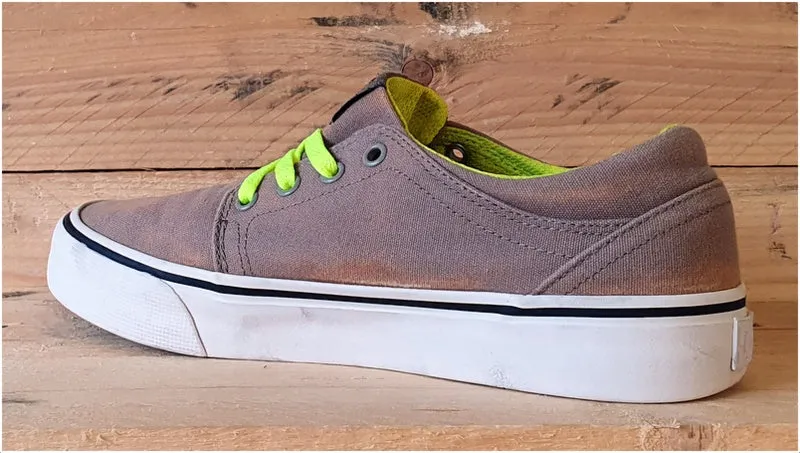 DC Trase Skating Trainers light brown/White/Green UK5/US6/EU37
