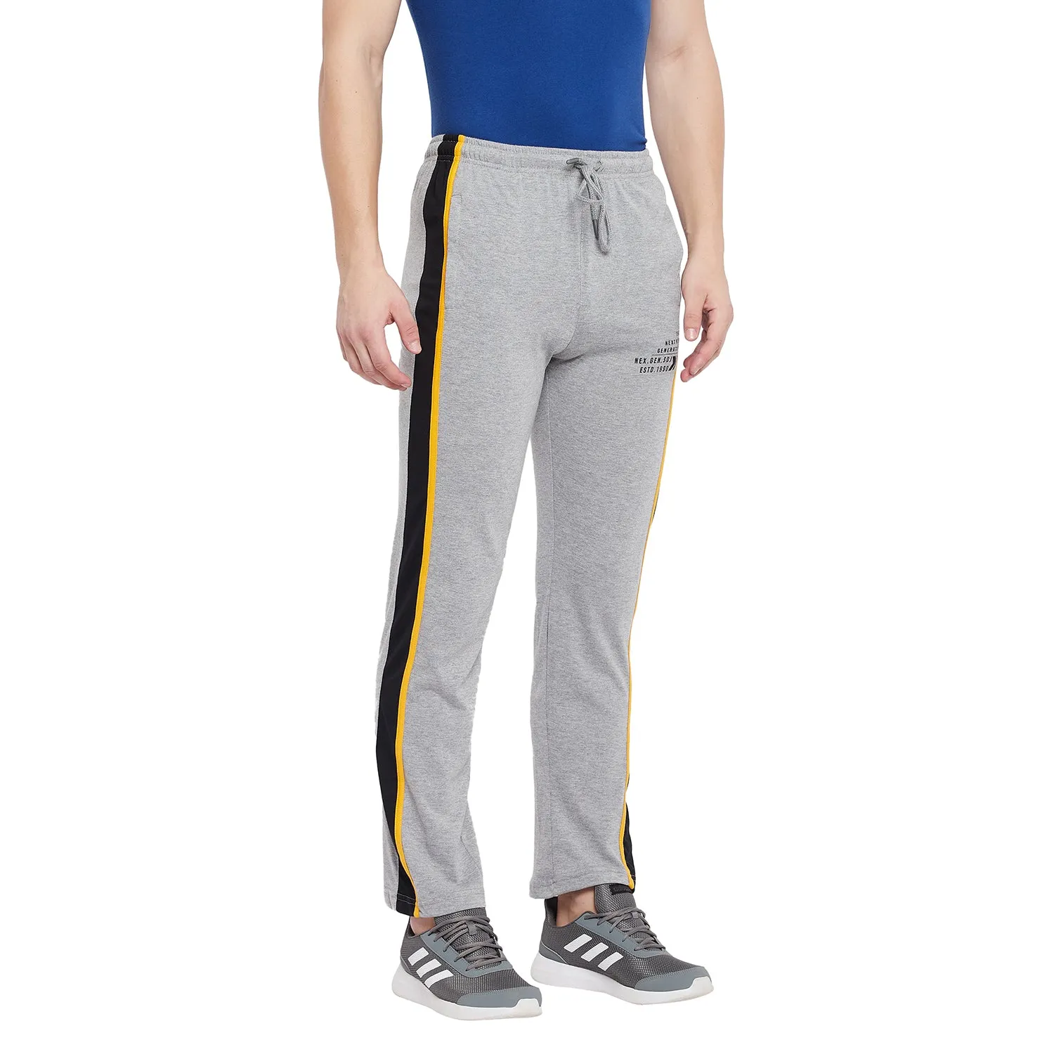 Duke Stardust Men Regular Track Pants (LF5620)