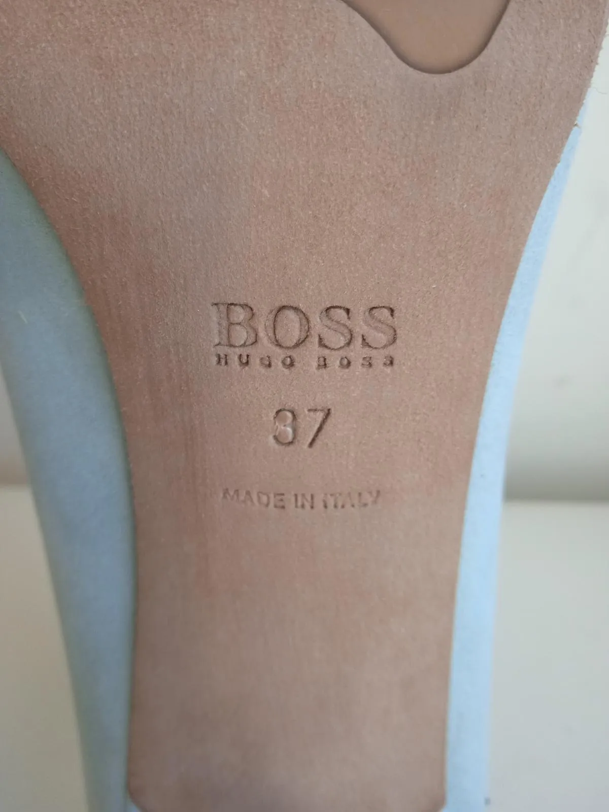 HUGO BOSS Ladies Celeste Blue Suede Pointed Court Shoes Size EU37 UK4