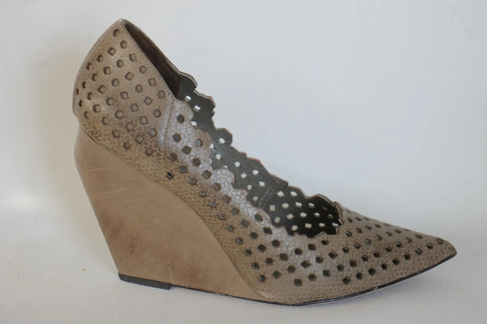 JEAN-MICHEL CAZABAT Ladies Grey Leather Wedge Heel Pumps Shoes UK5.5 EU38.5