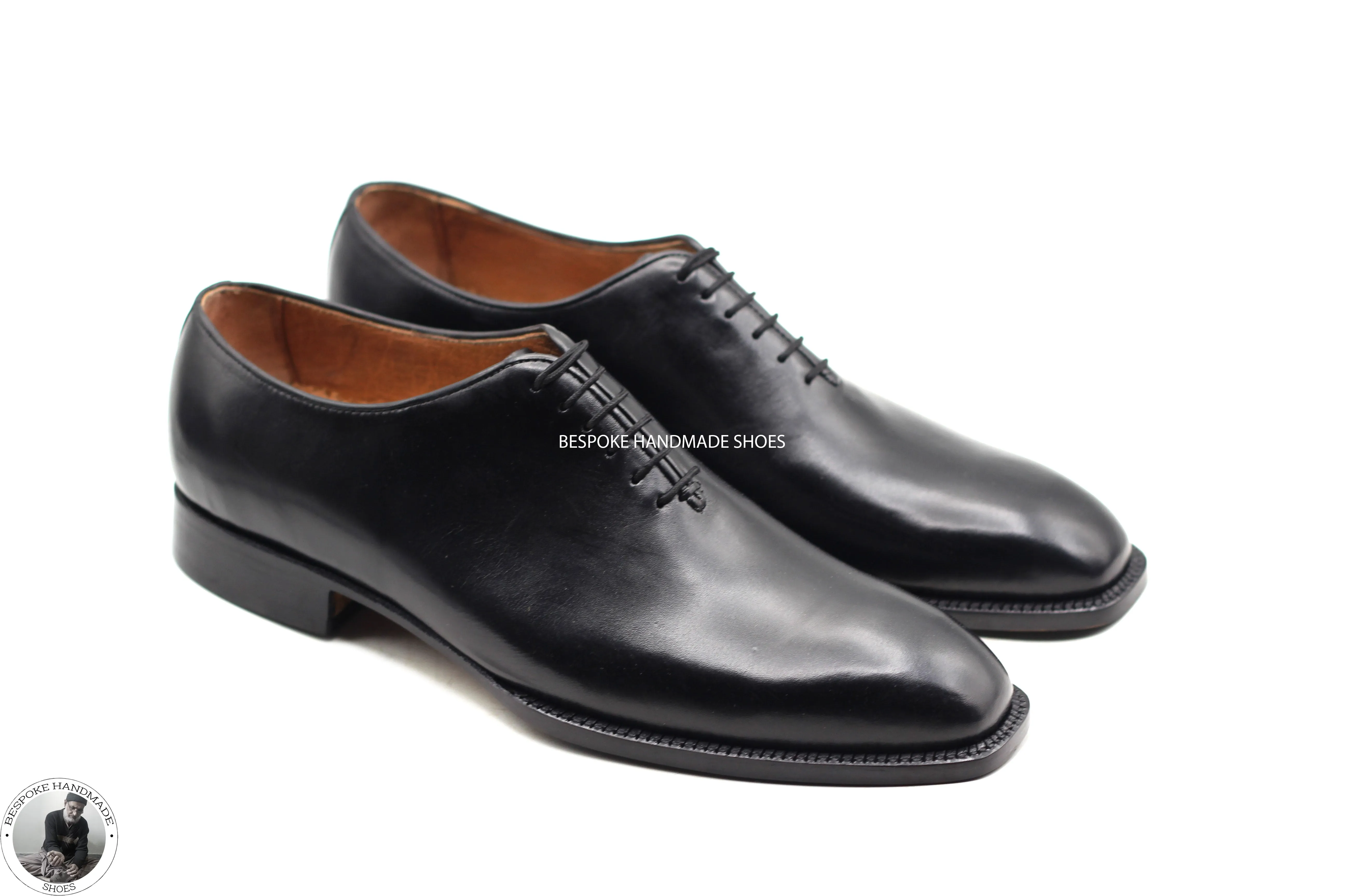 New Men's Handmade, Genuine Black Leather Oxford Whole Cut Lace Up Party Wear Shoes