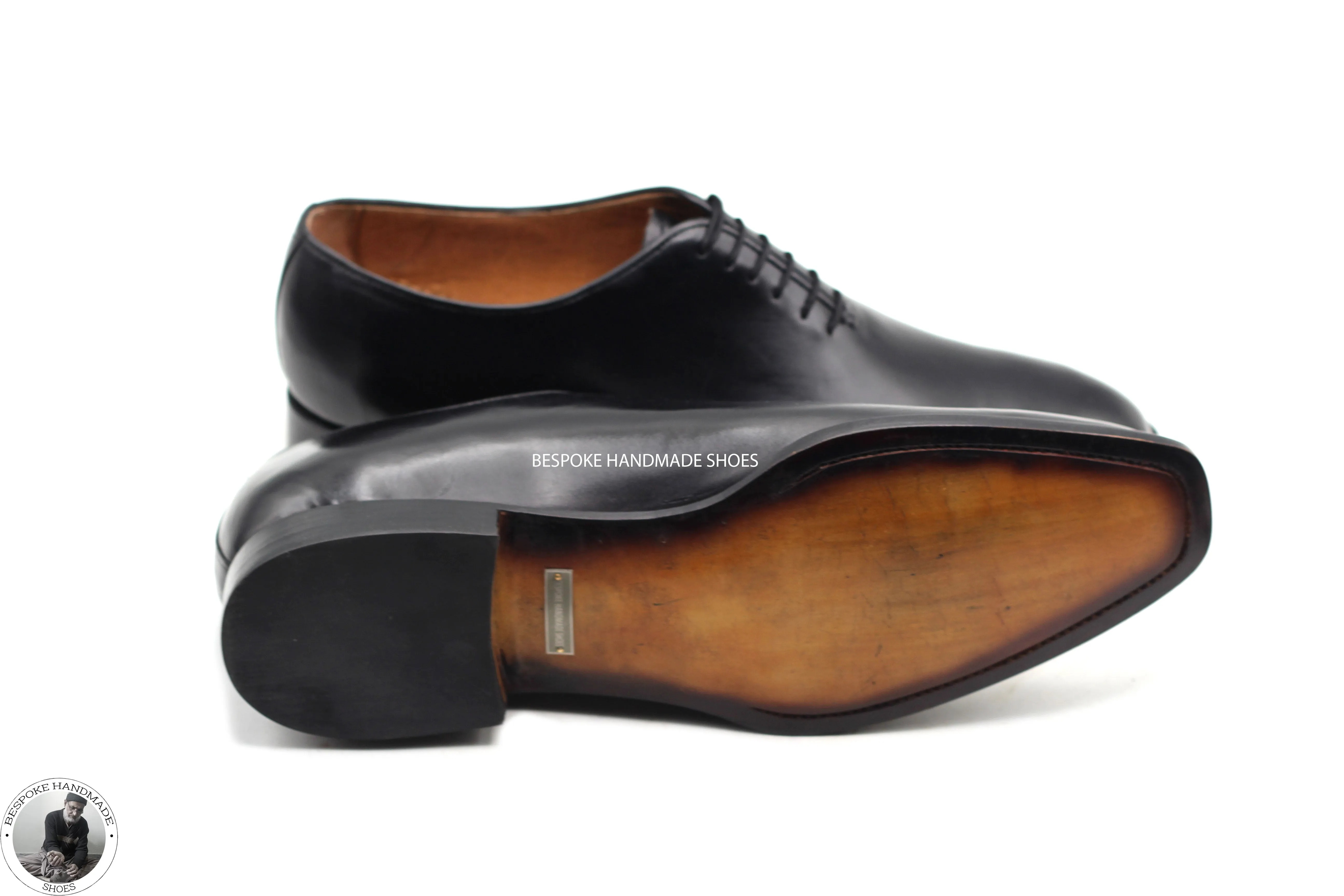 New Men's Handmade, Genuine Black Leather Oxford Whole Cut Lace Up Party Wear Shoes