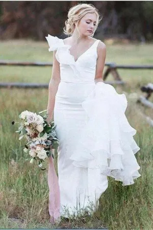 Simple Mermaid White V Neck Backless Wedding Dress Bridal Dress N2023